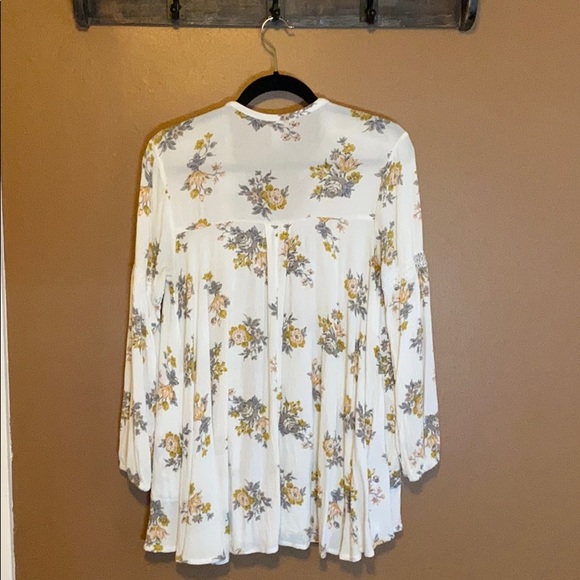 Free People Floral Top - Picture 5 of 6